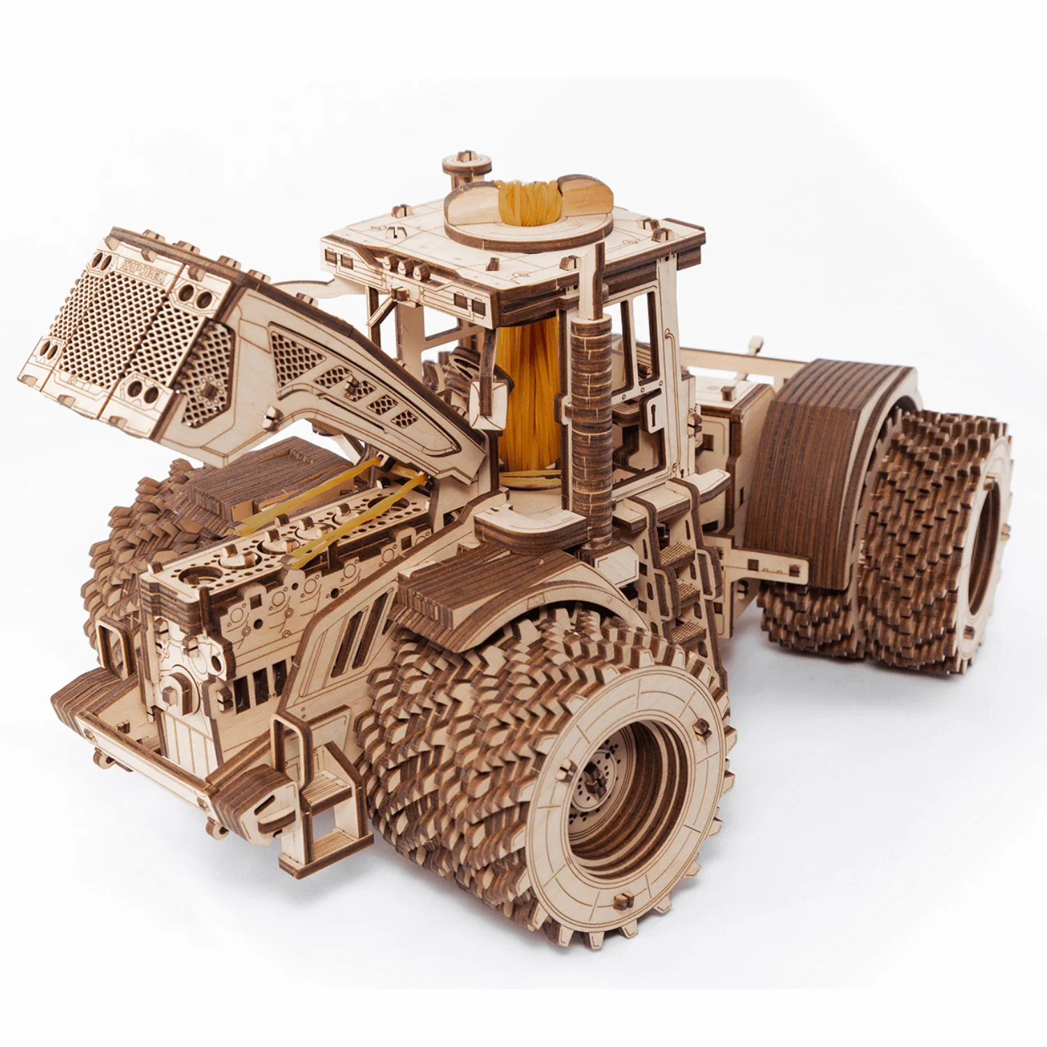 Kirovets K-7M Traktor - Image 7