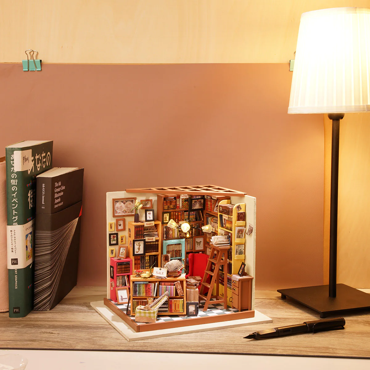 Sam's Study (Arbeitszimmer) - Image 5